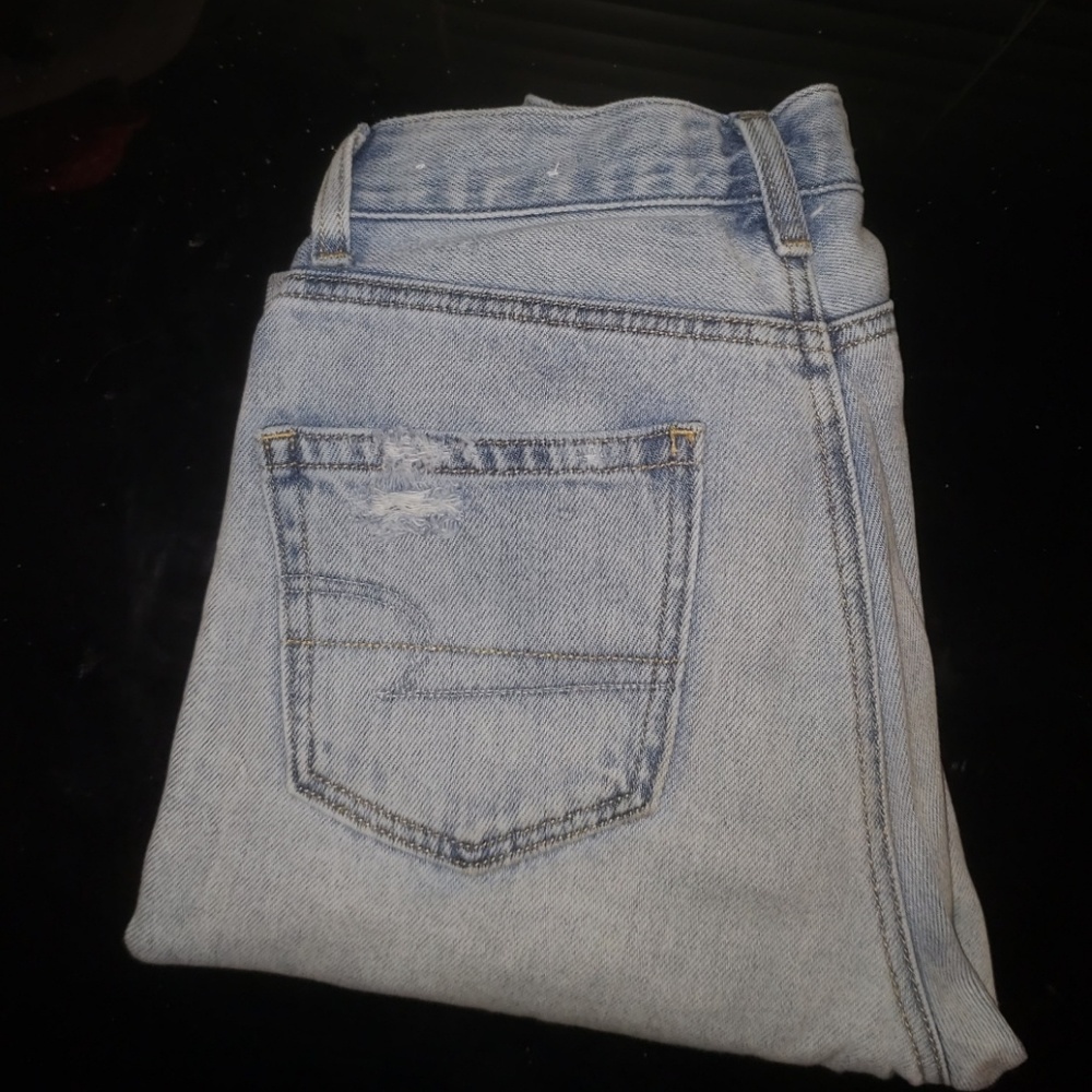 AE Acid wash mom jeans